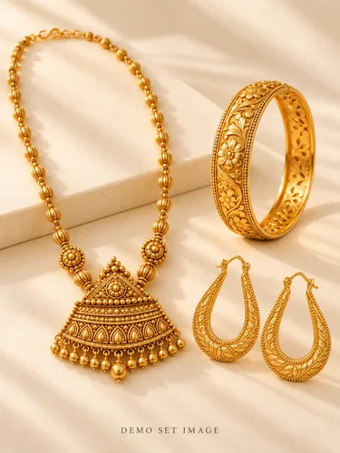 AI-generated demo image of Heritage Jewellery Set; fictional gold-plated jewellery